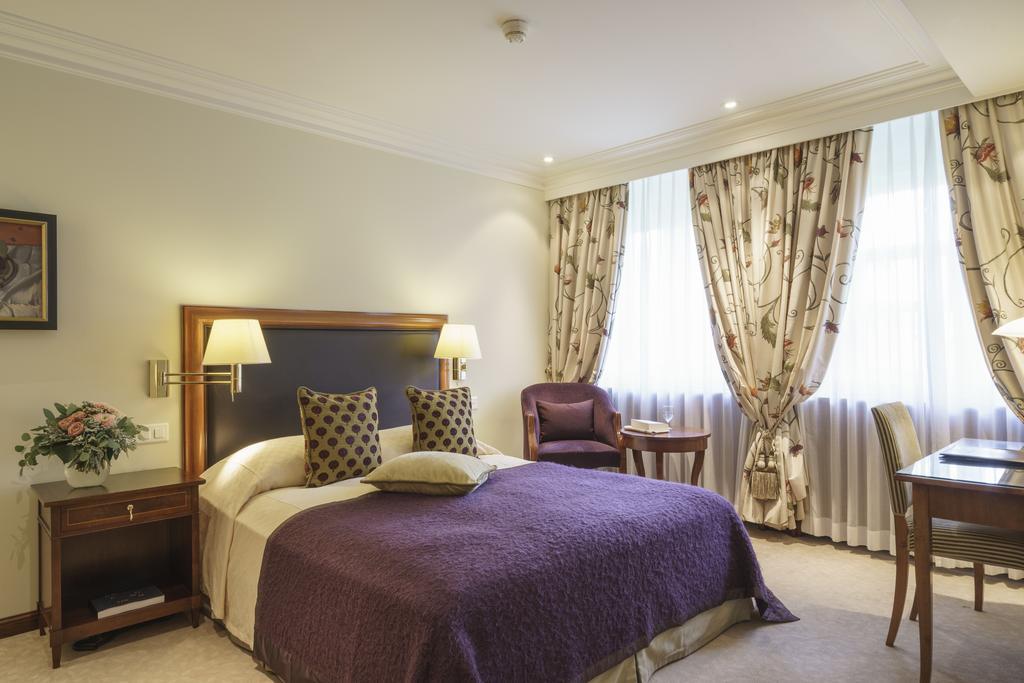 فندق Suvretta House سانت موريتز المظهر الخارجي الصورة